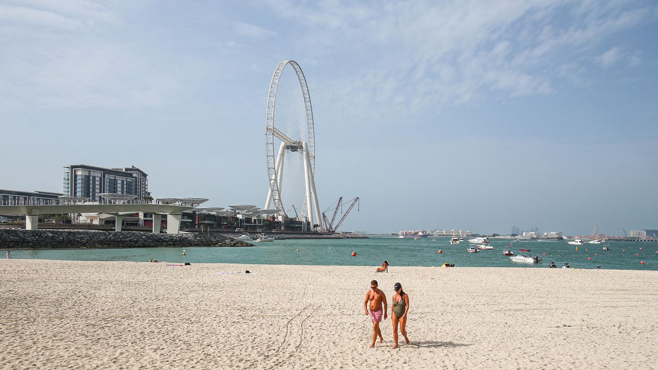 A világ legmagasabb óriáskerekét avatták fel Dubajban