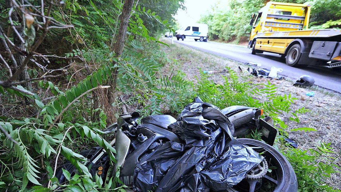 Halálba vitte utasát a motoros – kisodródtak, egy 35 éves nő szörnyethalt