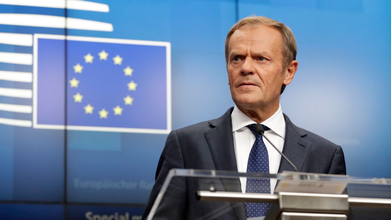 Szélnek eresztette a néppárti bölcseket Donald Tusk