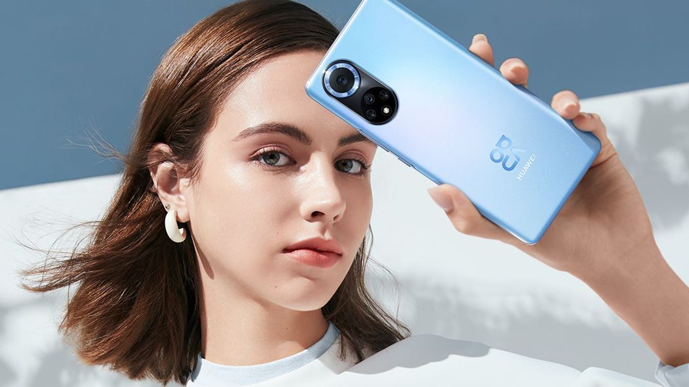 Új okostelefont mutatott be a Huawei