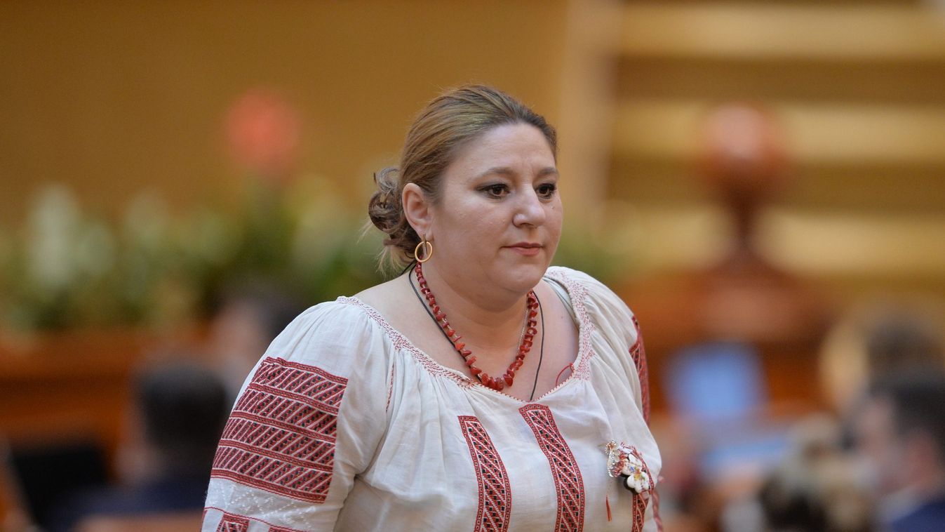 Nyomozást indított a DIICOT egy Diana Şoşoacă szenátort érintő ügyben