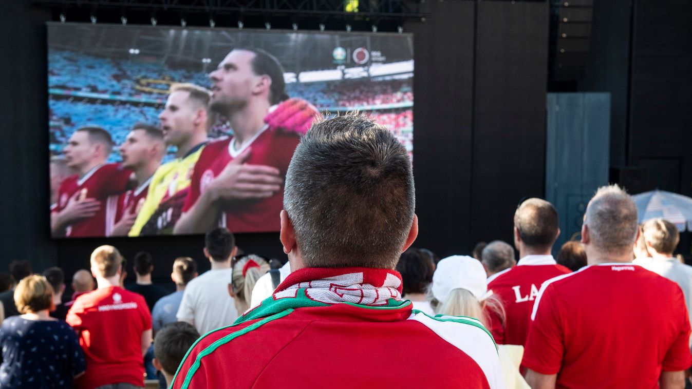 Jó nekünk a tv előtt is, az a lényeg, szurkolhatunk