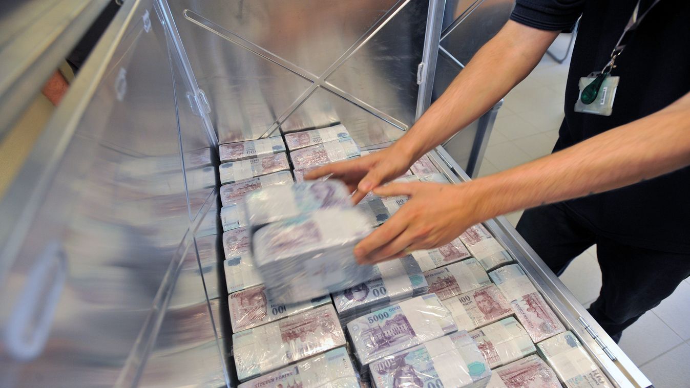 Tovább lottózik a szerencsés, aki 10 milliárd forintot nyert az Eurojackpoton