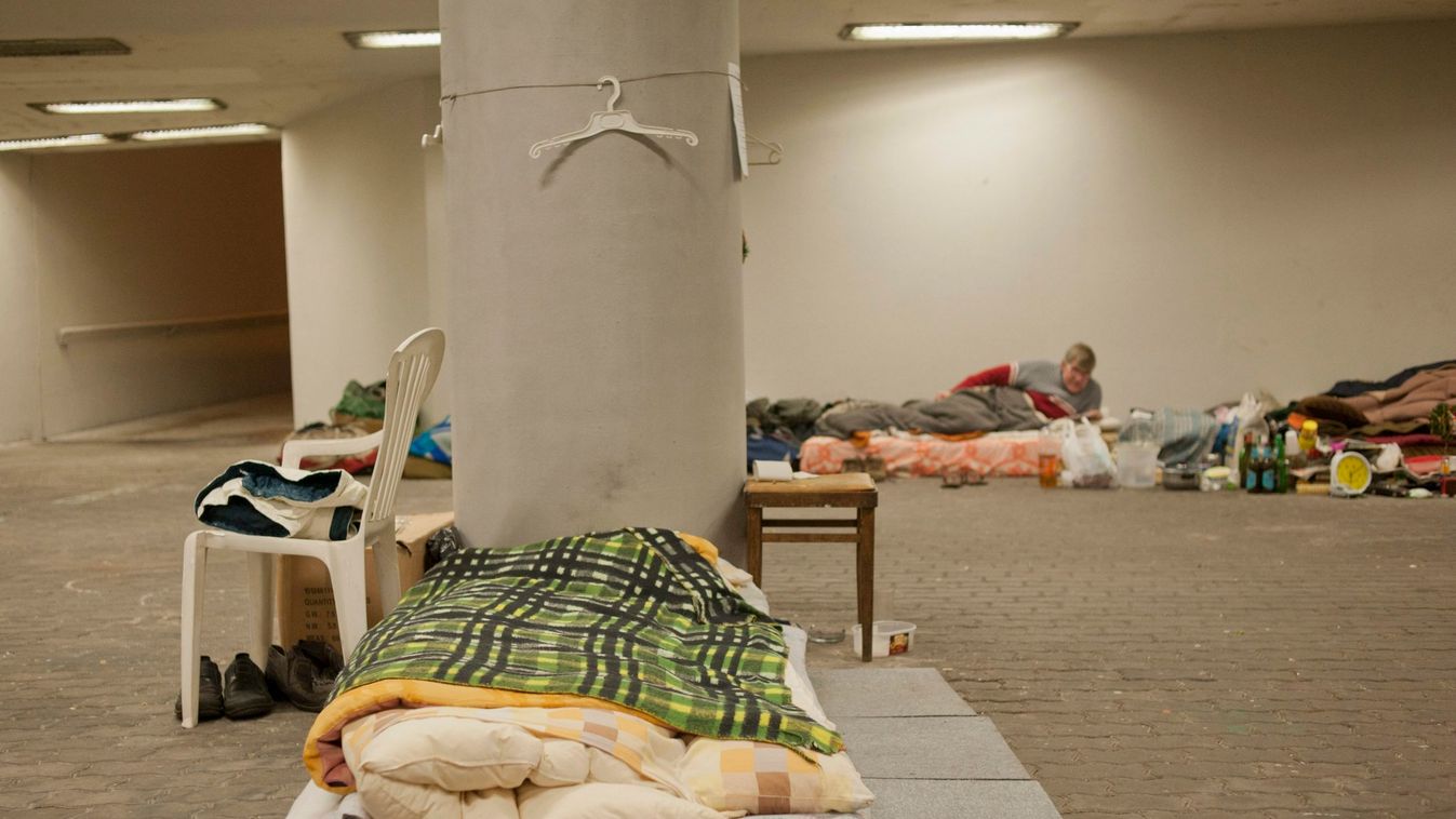 Karácsony beismerte: Csepelre viszik a belső kerületek hajléktalanjait