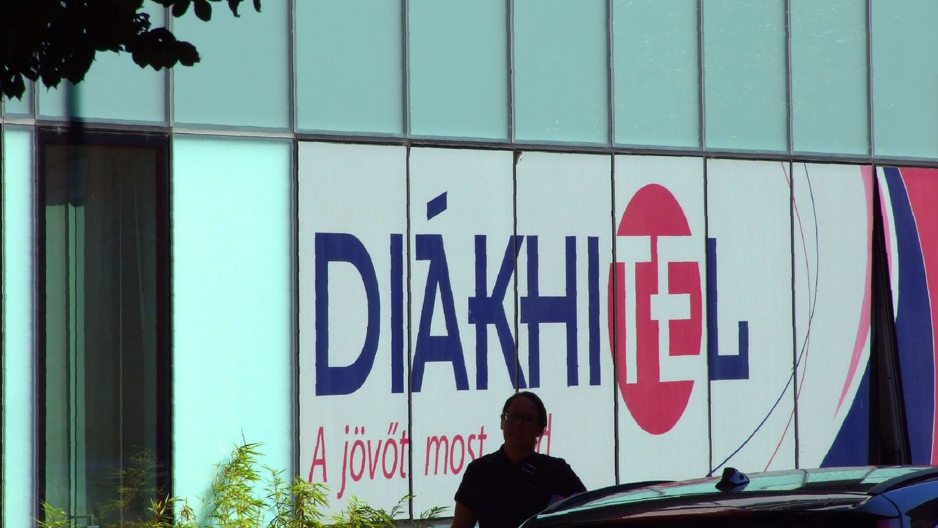 Rekordokat döntött a diákhitel