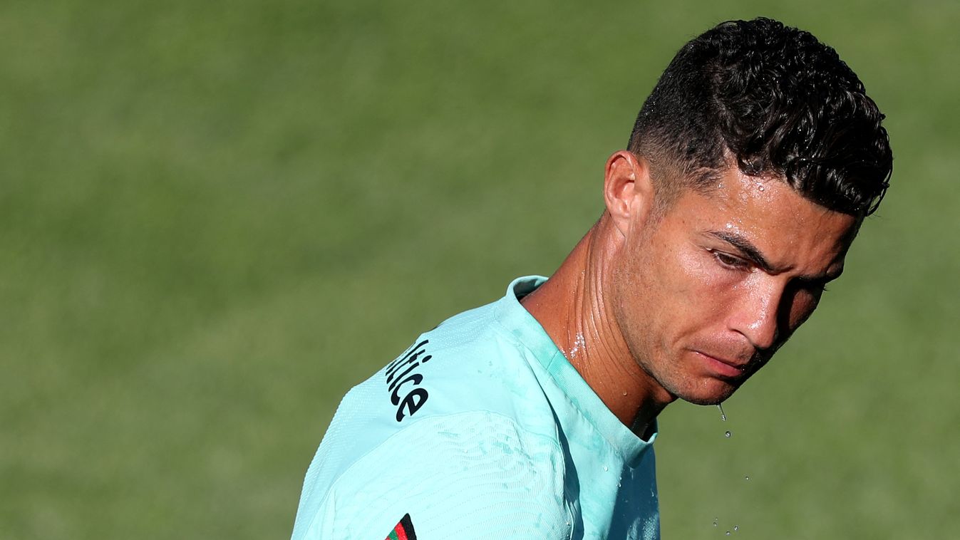 Potom pénzért költözött Ronaldo Manchesterbe