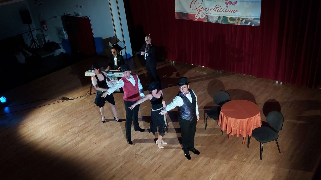 Új előadással érkezett Váradra az Operettissimo