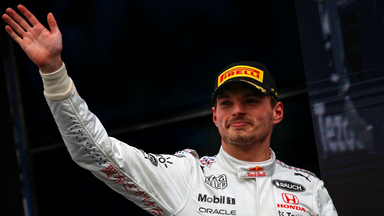 Csapatfőnöke szerint Verstappen világbajnok lehet