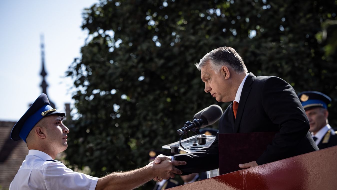 Orbán Viktor: nem hagyhatjuk, hogy mások mondják meg, hogyan éljünk (videó)