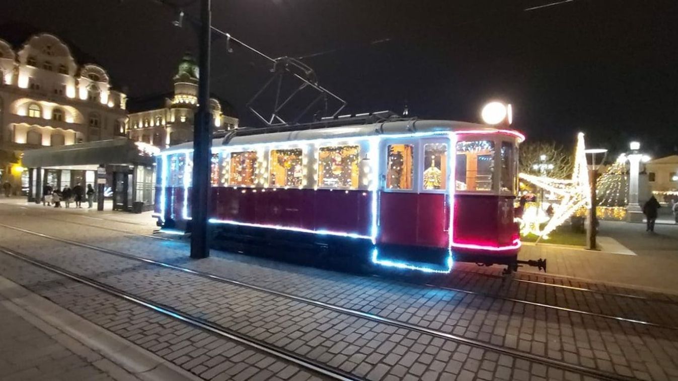 Kidekorált járművek