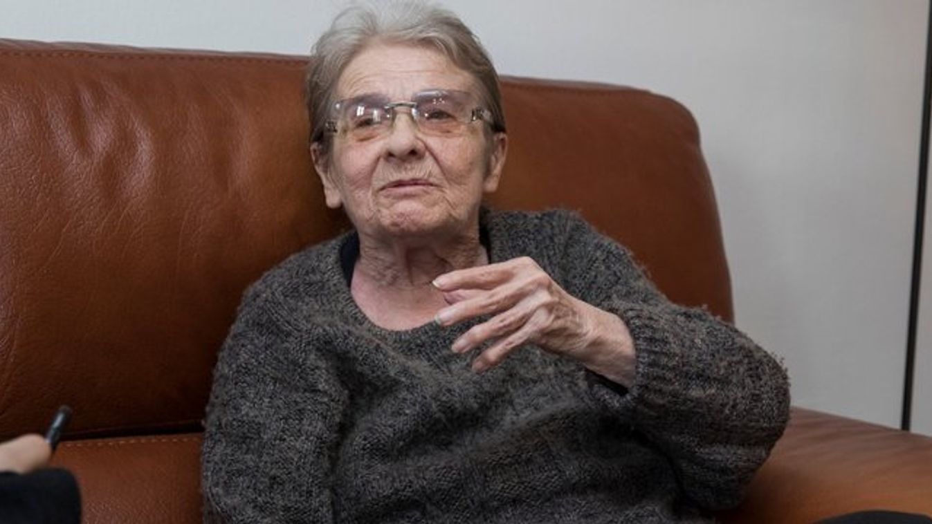 A beszéd is fárasztja már Törőcsik Marit
