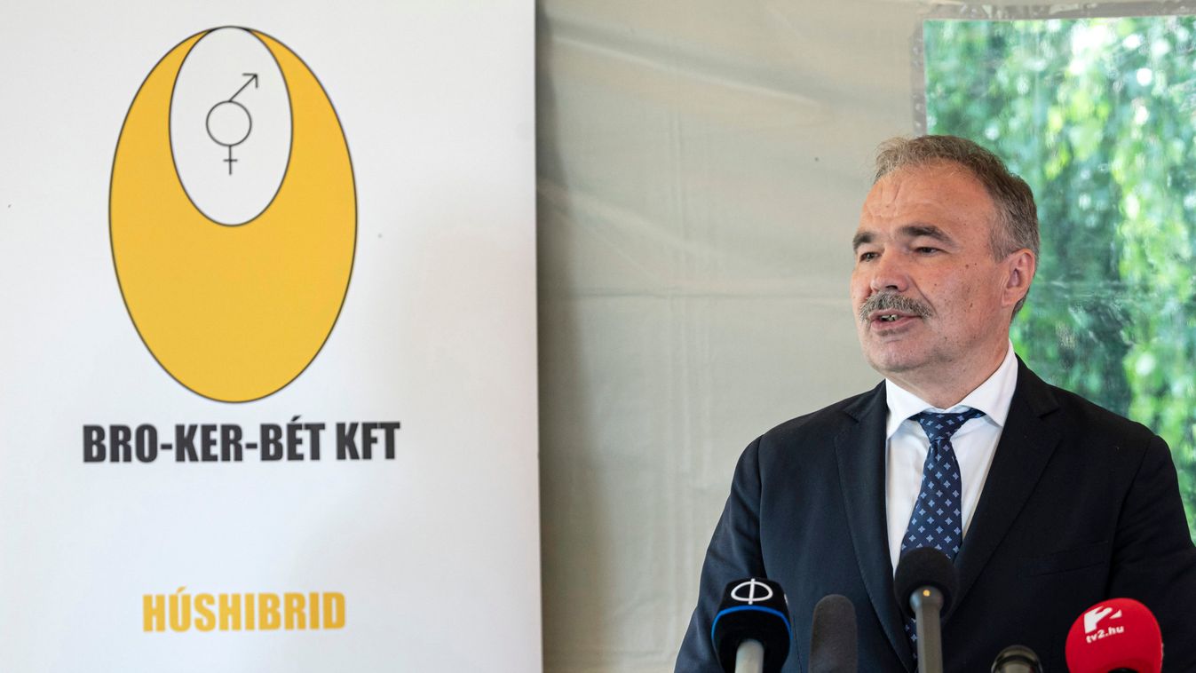 Huszonöt milliárdos válságkezelő csomagot jelentettek be