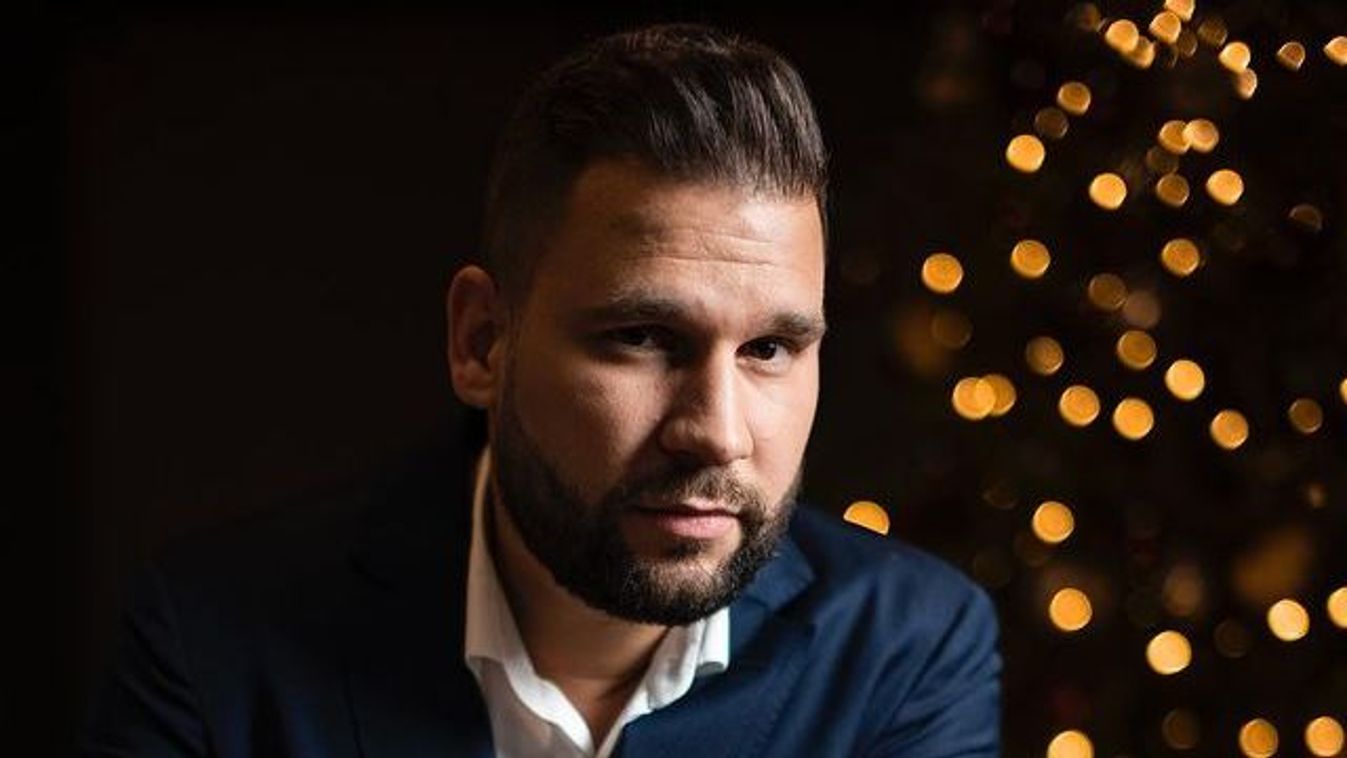 Minden pillanat egy csoda: így öleli magához újszülött gyermekét Rácz Jenő