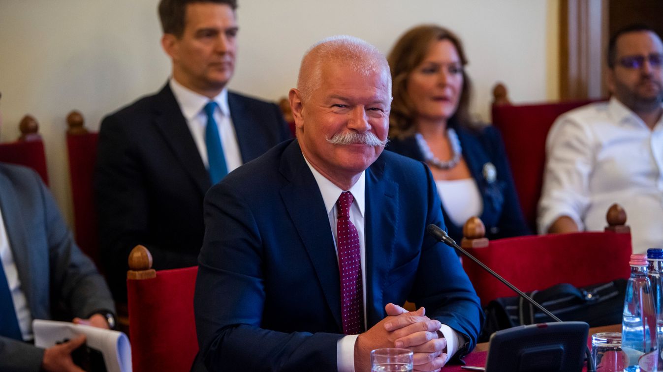 Csák János: a jövő minisztériuma lesz a kulturális és innovációs tárca