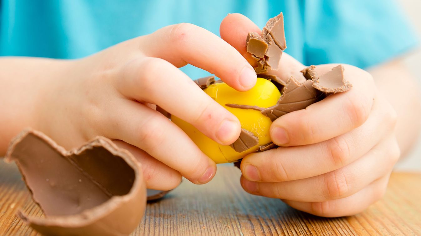 Több mint 3000 tonna Kinder terméket vontak vissza szalmonella-fertőzés miatt Európában