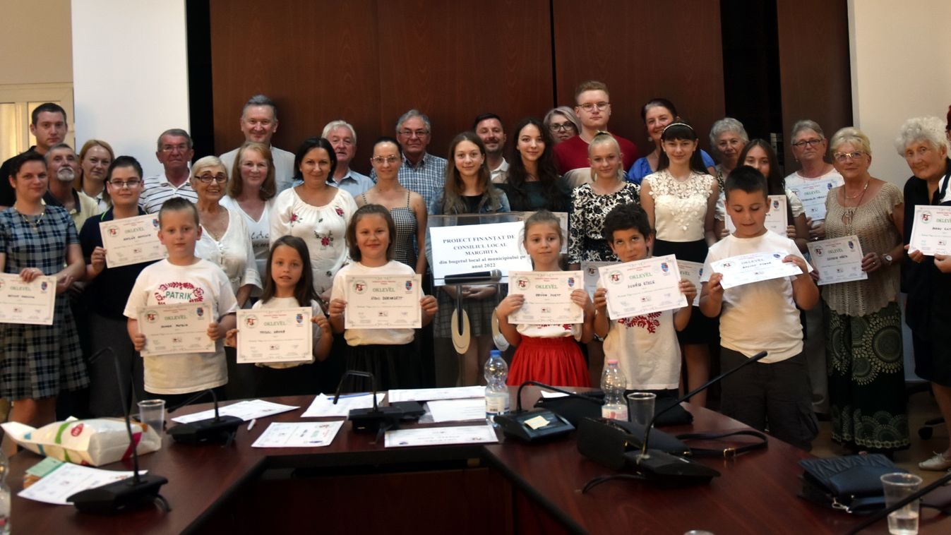 Vers- és balladamondó estet szerveztek Margittán