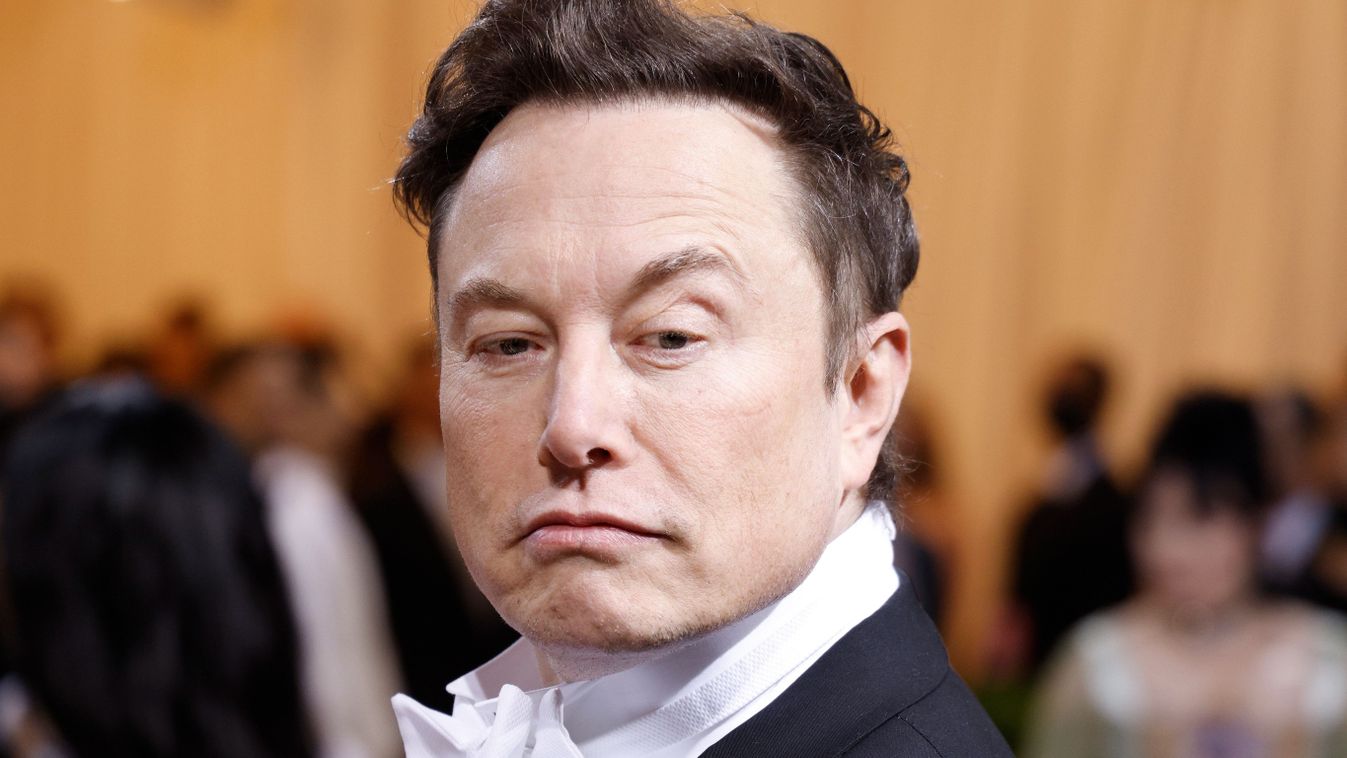 Elon Musk: egyelőre szükség van a földgázra és a kőolajra