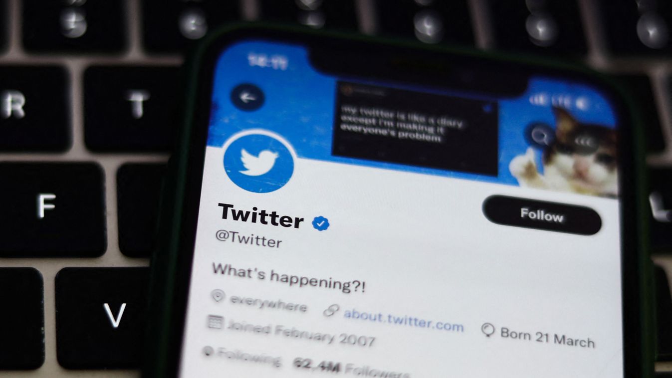 Elon Musk árnyéka? A Twitter „szerkesztési” funkciót tesztel