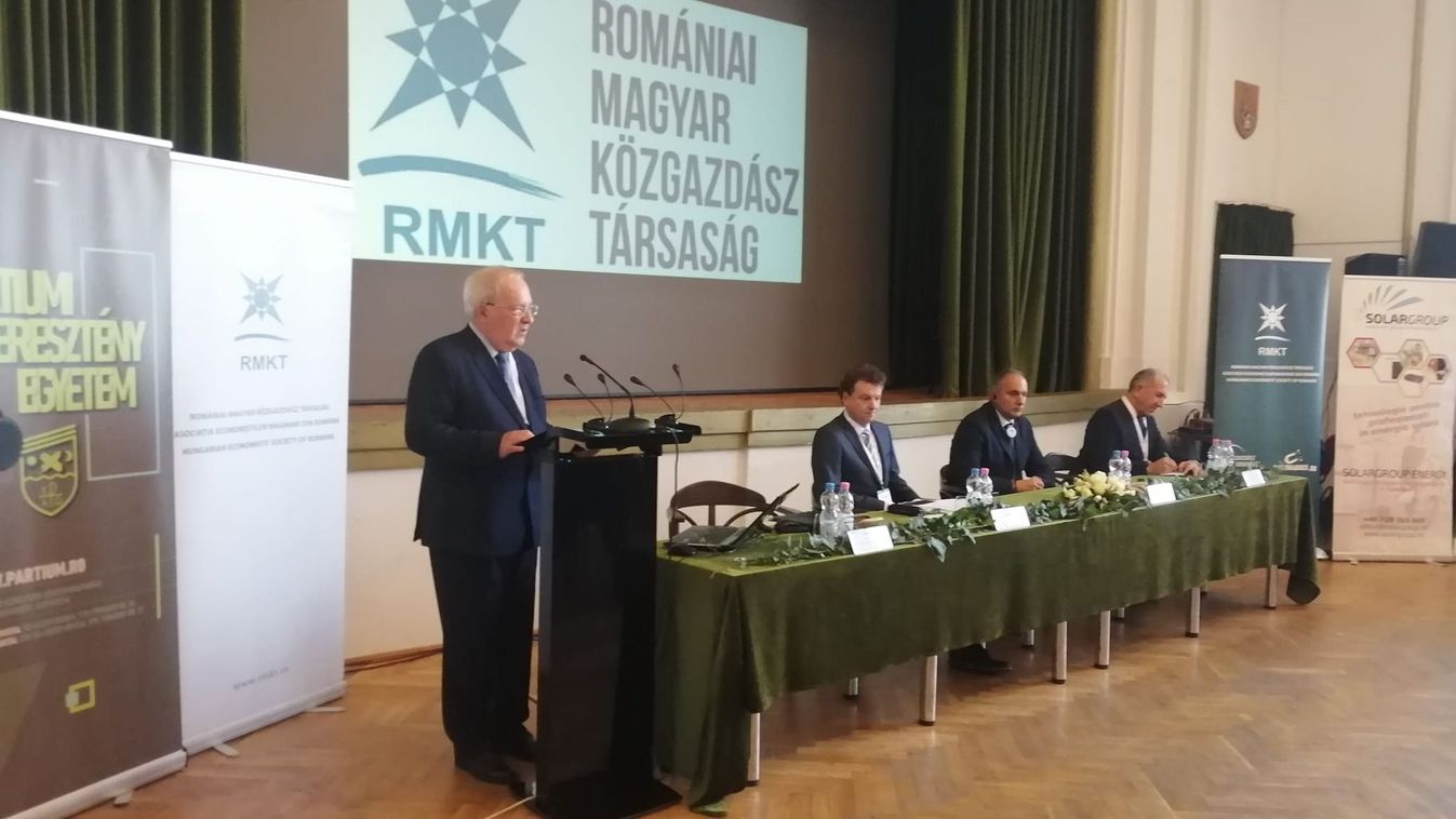 Váradon találkoztak a közgazdászok