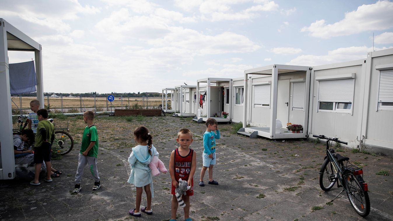 Nincs hely a migránsoknak, jöhetnek a sátorvárosok