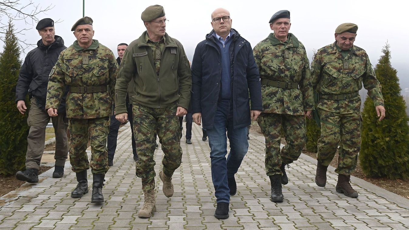 Fokozott készültségbe helyezték a szerb hadsereget a koszovói helyzet miatt