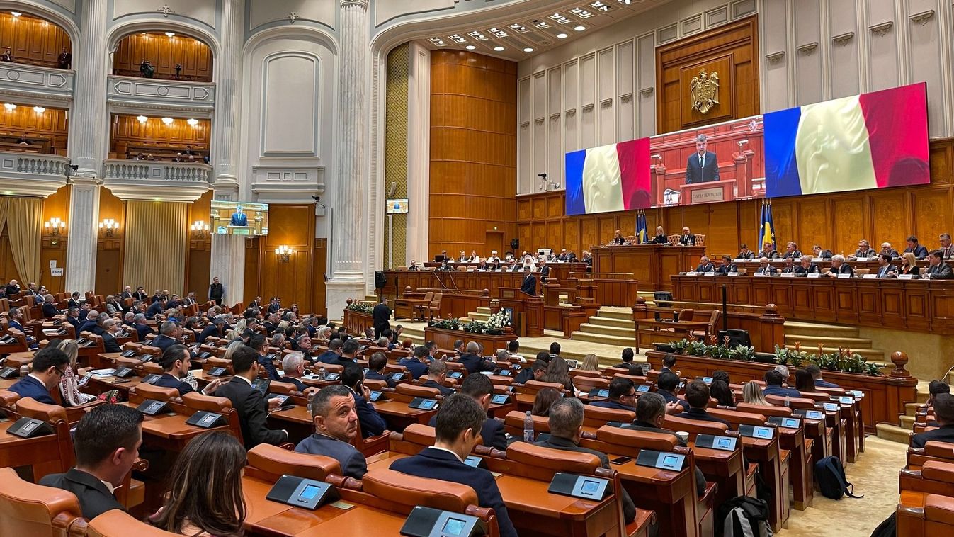 Cikkelyenként elfogadta a parlament a jövő évi állami költségvetés tervezetét
