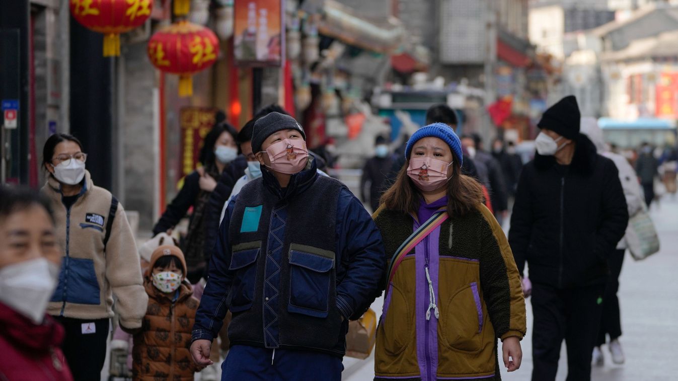 Peking elfogadhatatlannak tartja a Kínából érkező utasokkal szemben külföldön kötelező tesztelést
