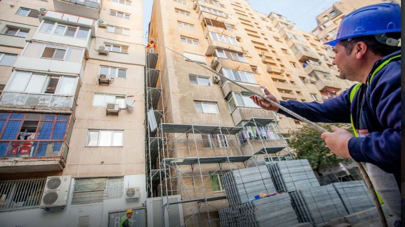 Ciucă: A szeizmikus kockázat szintje szerint kell rangsorolni az épületkonszolidációs projekteket