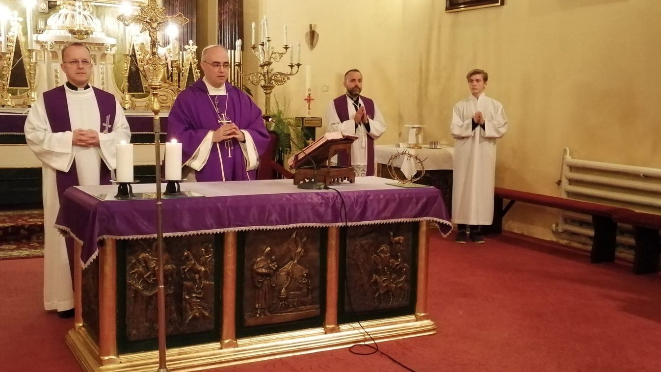 Fejes Rudolf Anzelm premontrei apát: A Szent László templom a nép temploma