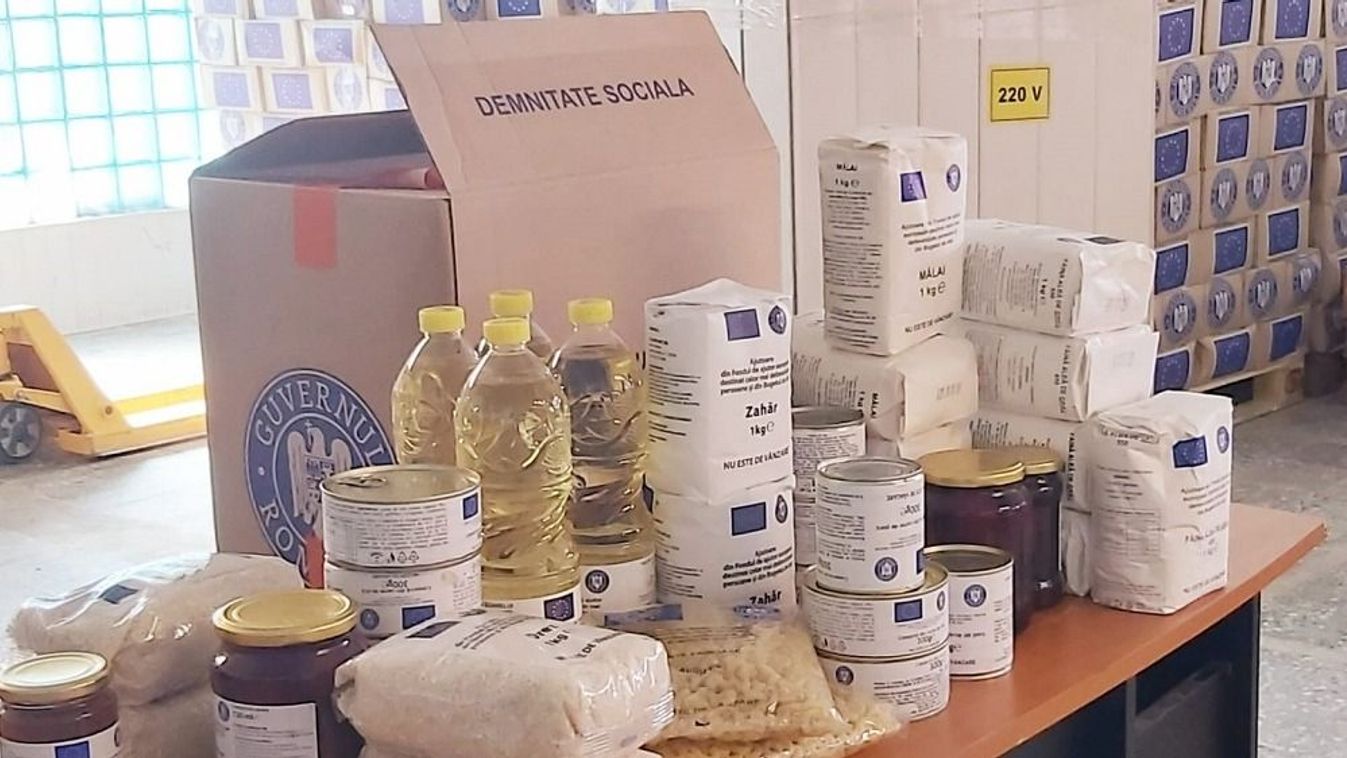 Segélycsomagokat osztanak ki a rászorulóknak Nagyváradon