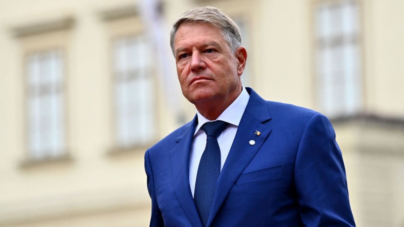 Kihirdette az államfő a törvényt, miszerint egy lakcímre legfeljebb tíz személyt lehet bejegyezni