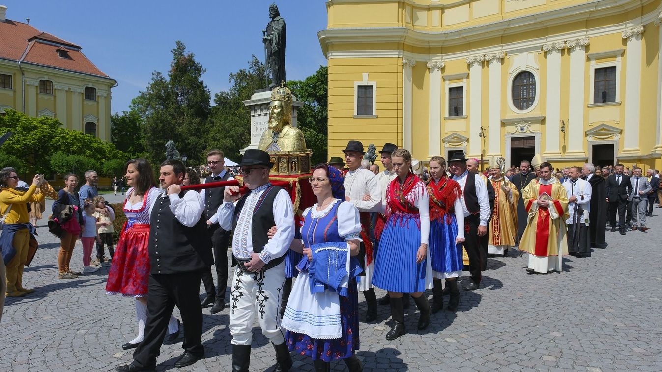A hermás körmenettel hivatalosan is elkezdődött a Festum Varadinum