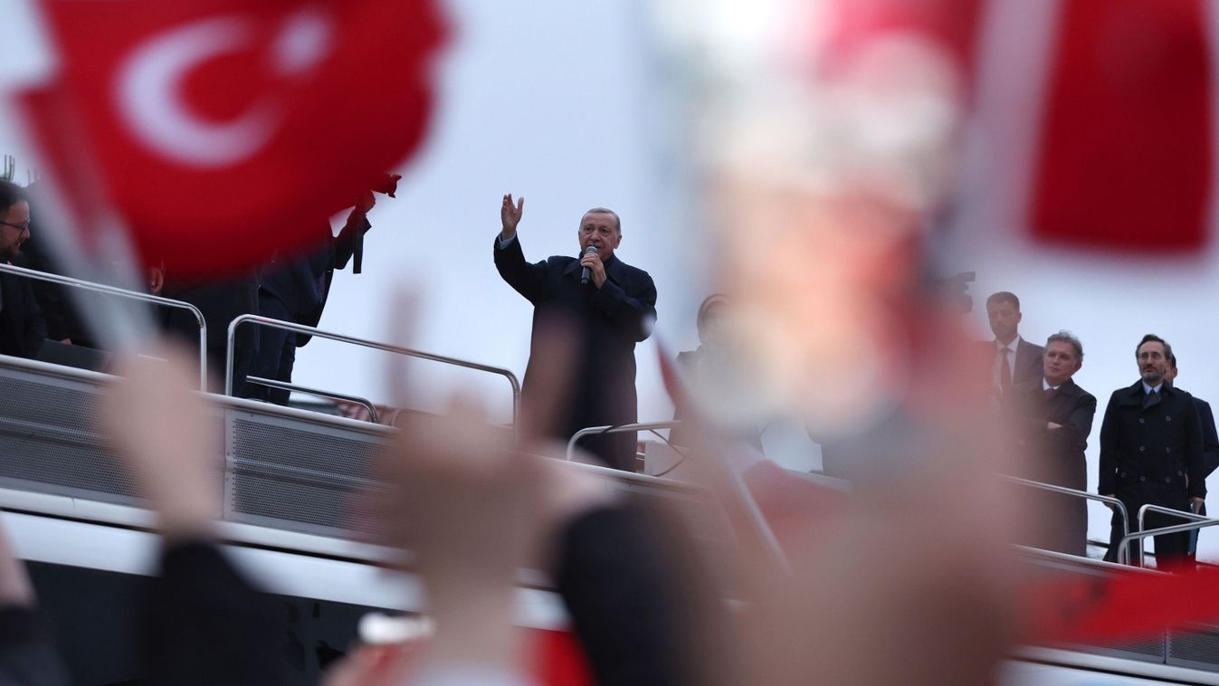 Erdogan: nyert a demokrácia