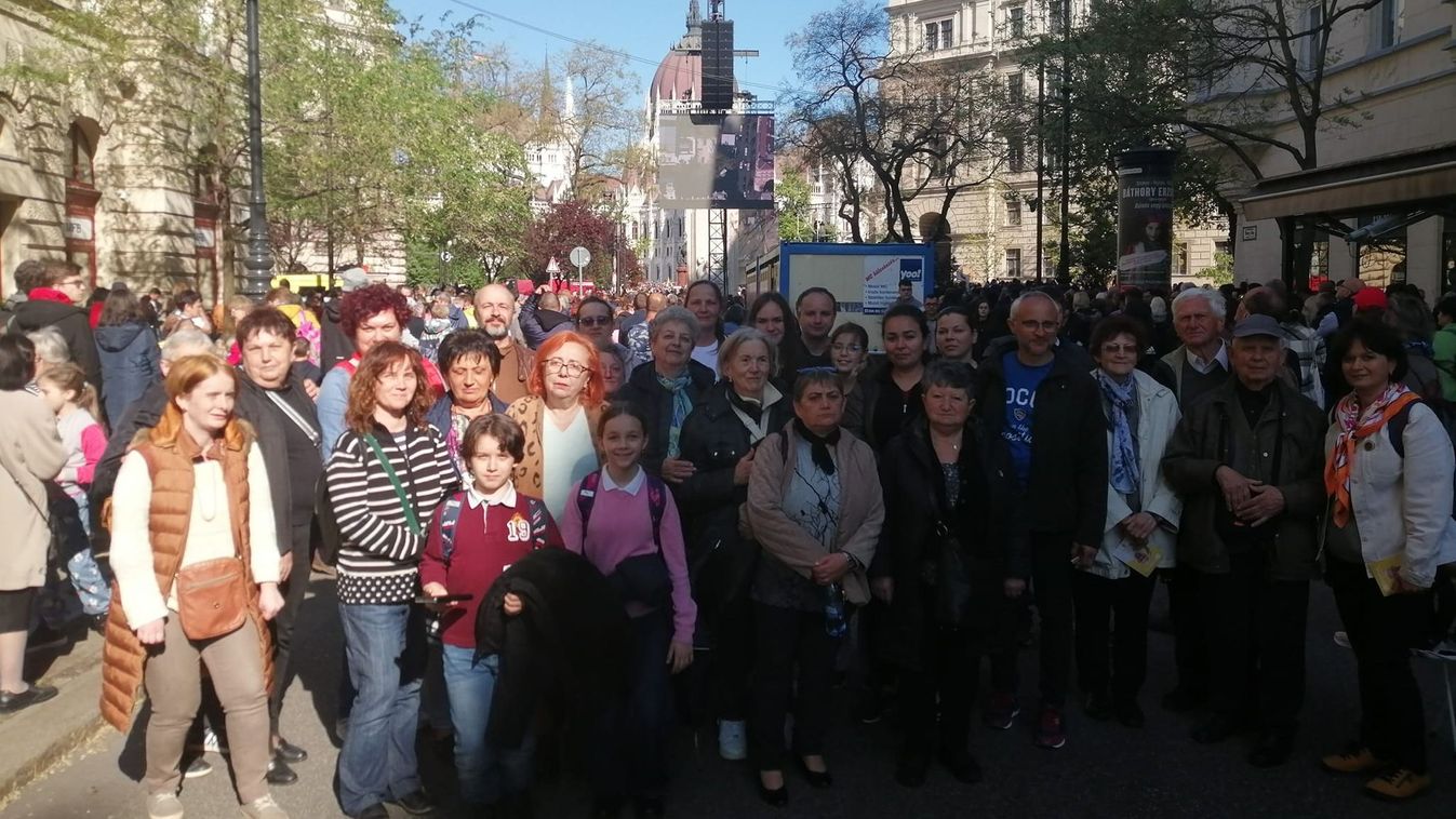 Váradi zarándokok vettek részt a pápai szentmisén