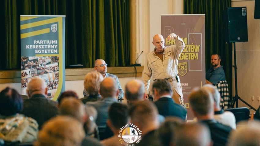 ERDON – Robert C. Castel: Amerika visszanyerheti szuperhatalmi státuszát