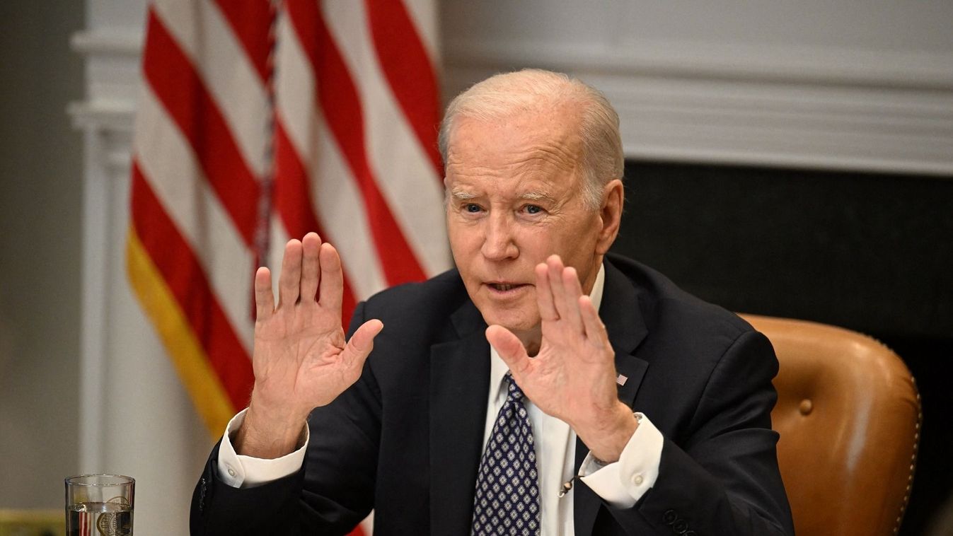 Joe Biden összekeverte Trumpot Obamával (videó)