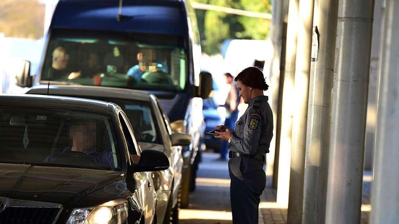 Kedden 98.100 személy lépett be Romániába, közülük 9957-en ukránok