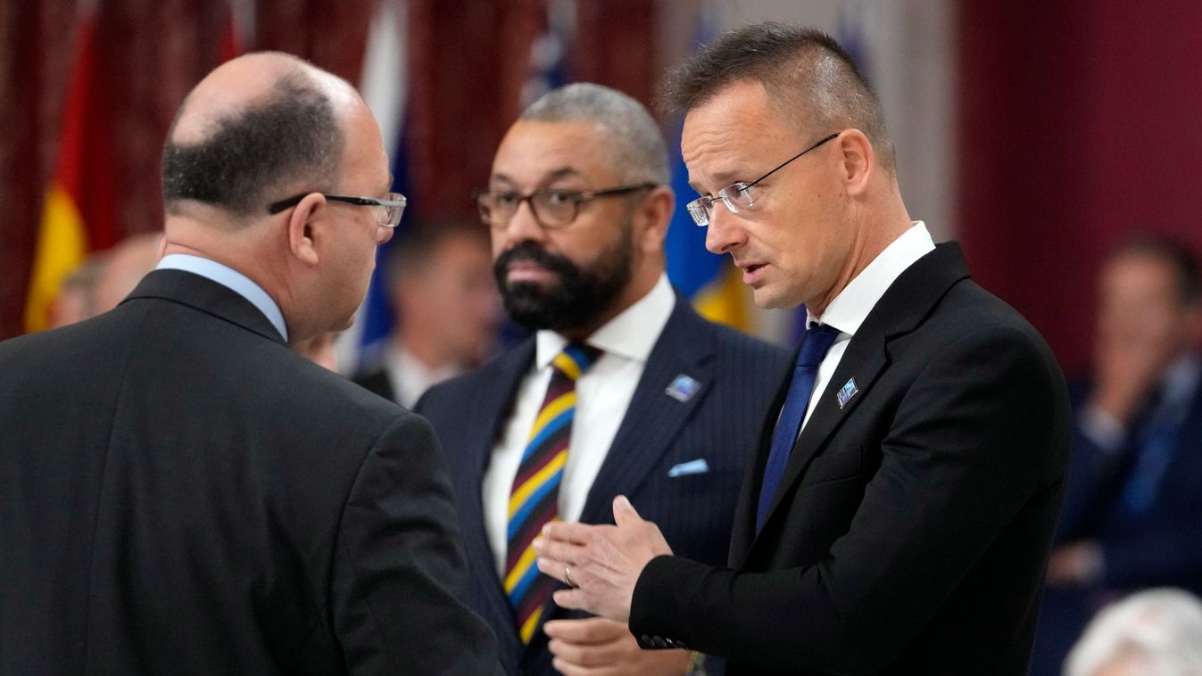 Szijjártó: nem kerülhet napirendre egy háborúban álló ország NATO-csatlakozása (videó)