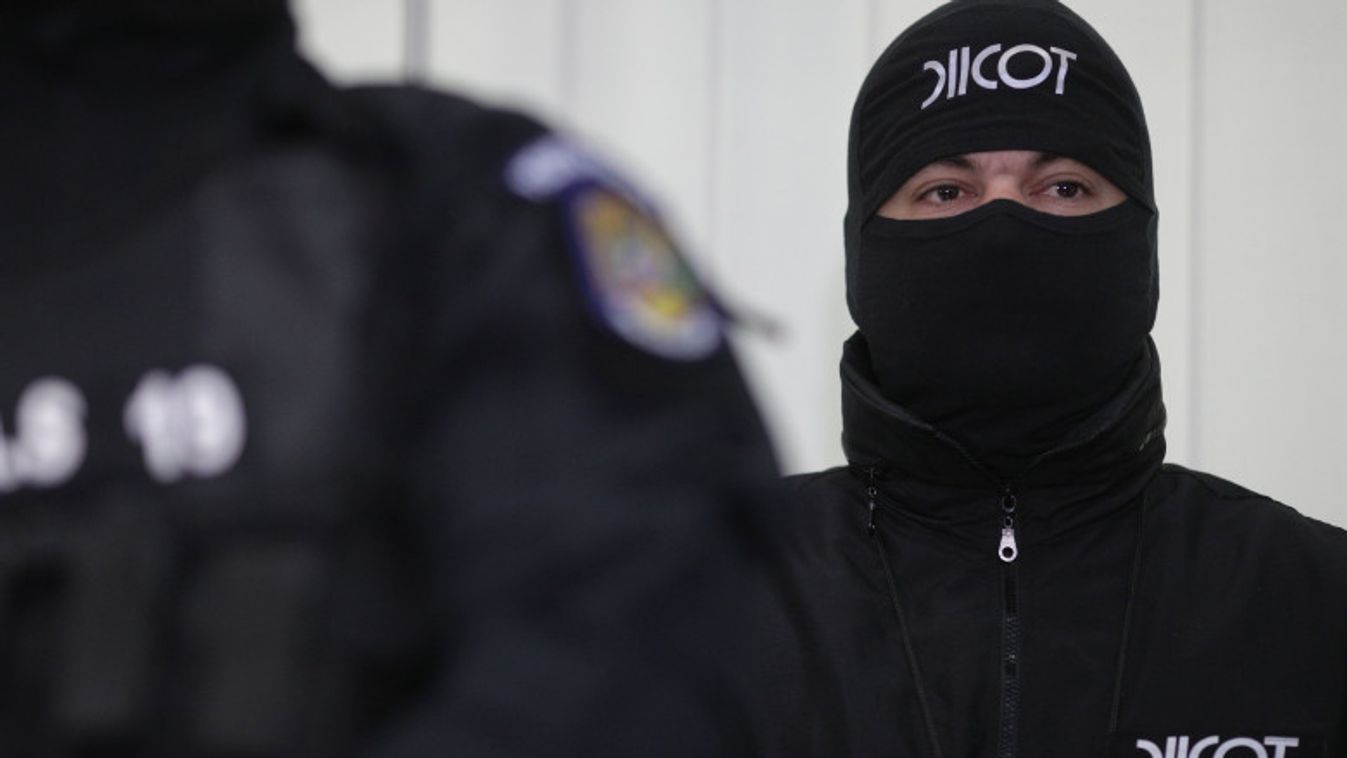 Embercsempészettel foglalkozó nemzetközi bűnszövetkezetet lepleztek le a hatóságok