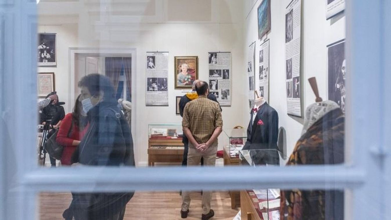 Könyvbemutató a színészmúzeumban