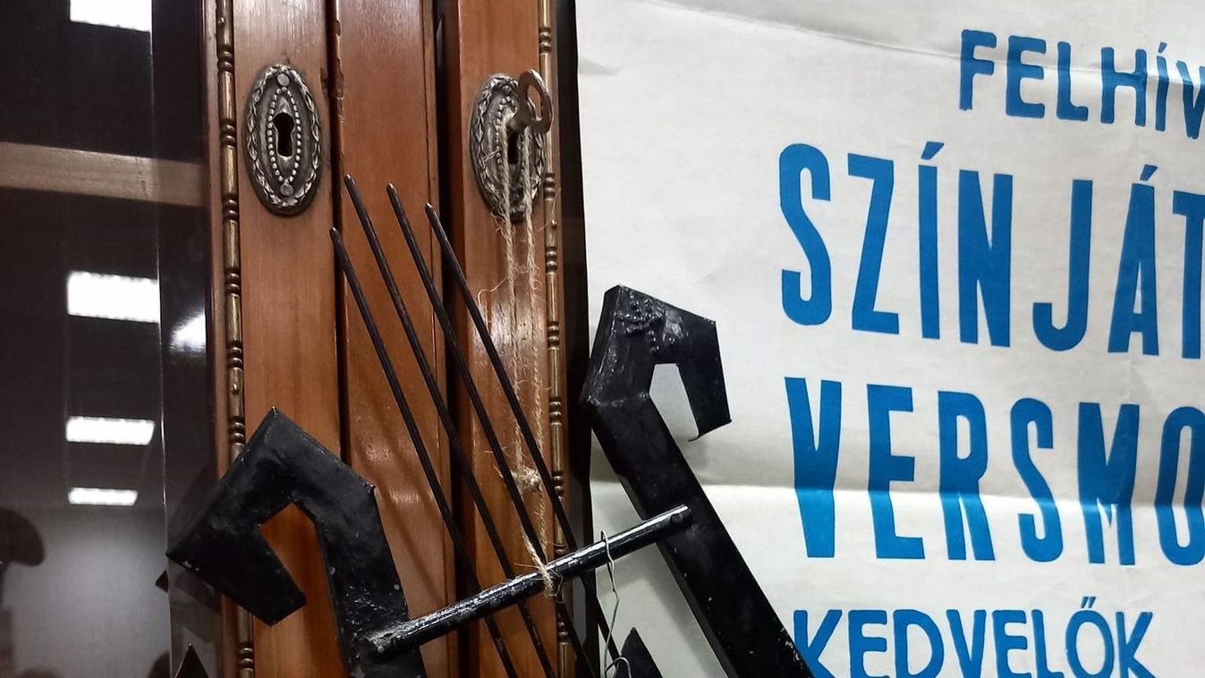 Emlékkönyv jelent meg a Kortárs Színpadról
