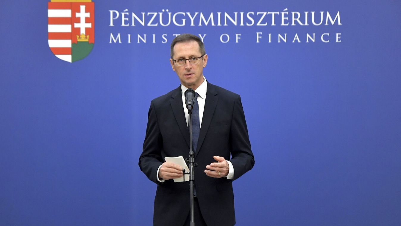 Jó hírt jelentett be a pénzügyminiszter, 2,5 millió nyugdíjast érint (videó)