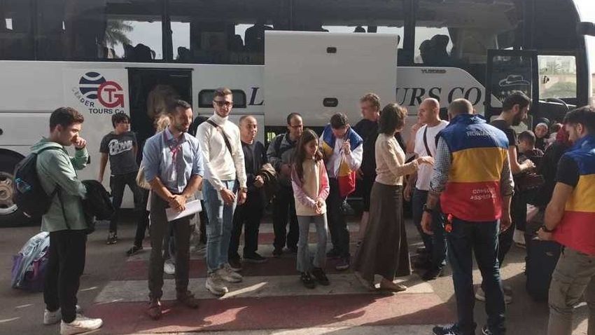 ERDON – Repülőn szállítják Romániába a Gázai övezetből evakuált 41 román állampolgárt