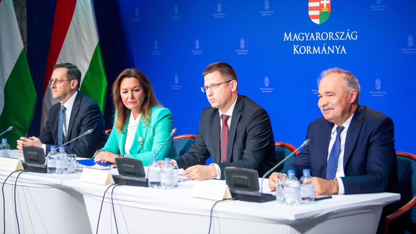 Gulyás Gergely: Magyarország felkészül arra, hogy mit kell tennie egy elhúzódó háború esetén (videó)