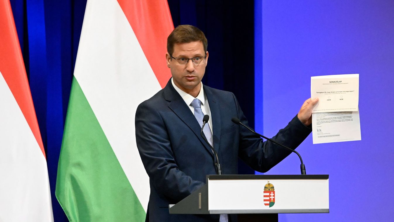 Gulyás Gergely: fontos, hogy Magyarország hangja a nemzetközi térben is hallható legyen (videó)