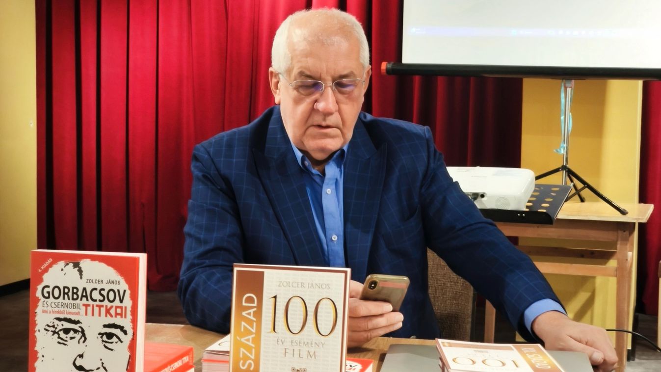 Margittán is bemutatta két kötetét Zolcer János
