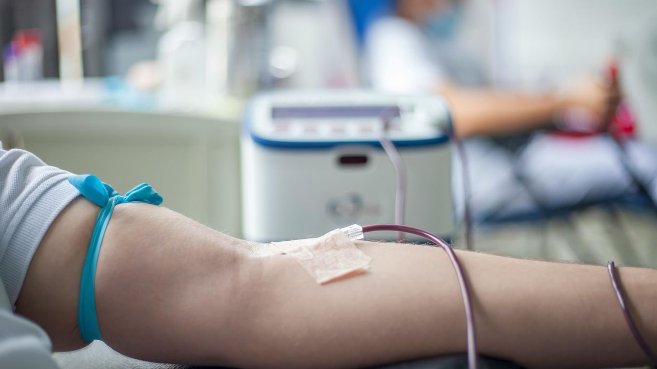 Sürgősen vérre van szüksége a körgyűrűn megsérült kerékpárosnak