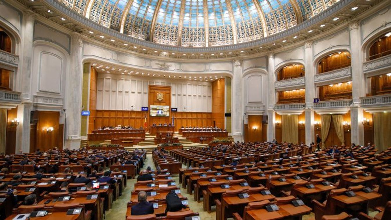 Két szenátor kilépésével megszűnt a POT felsőházi frakciója