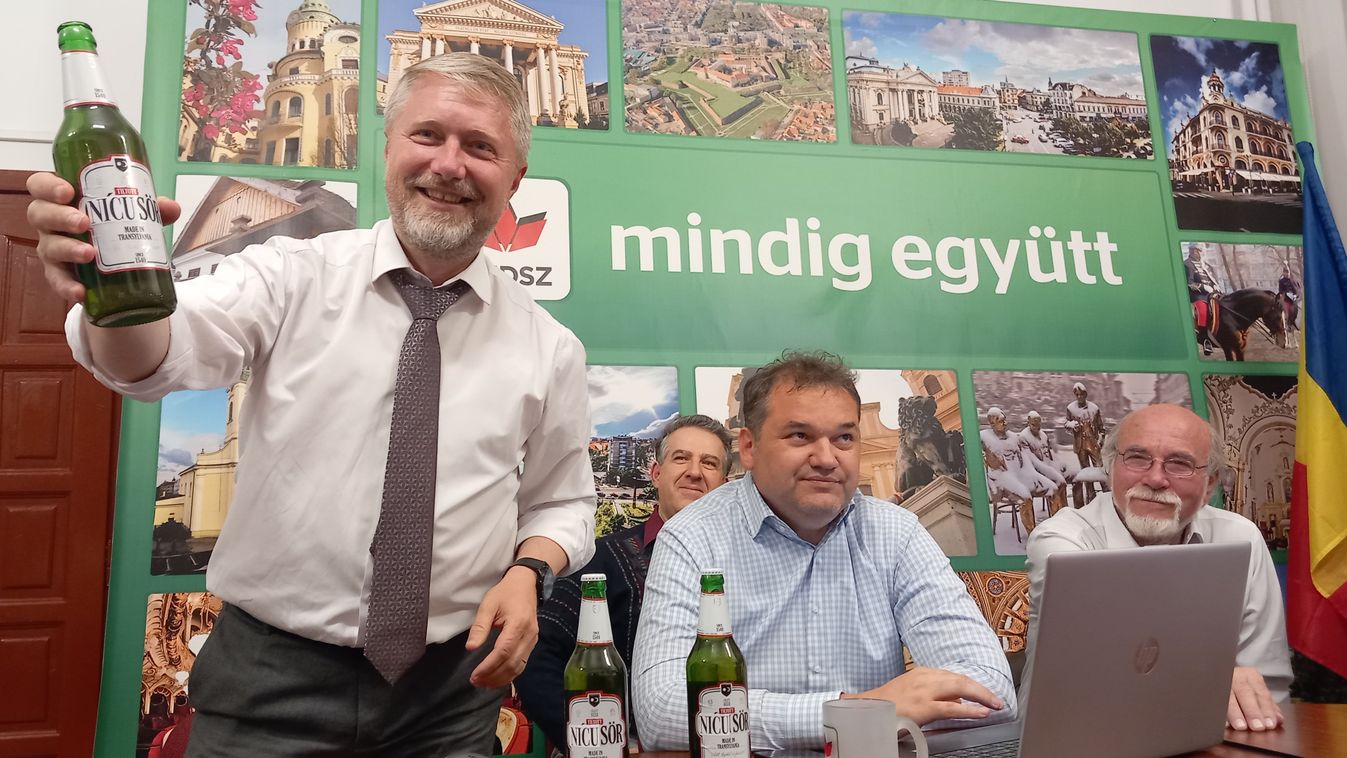 Jó hangulat az RMDSZ nagyváradi székházában