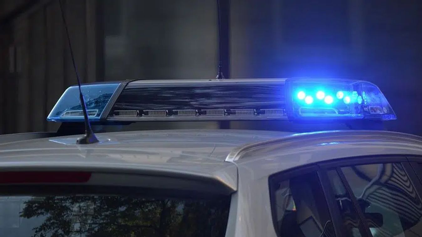 Autót lopott, majd jogosítvány nélkül vezette azt